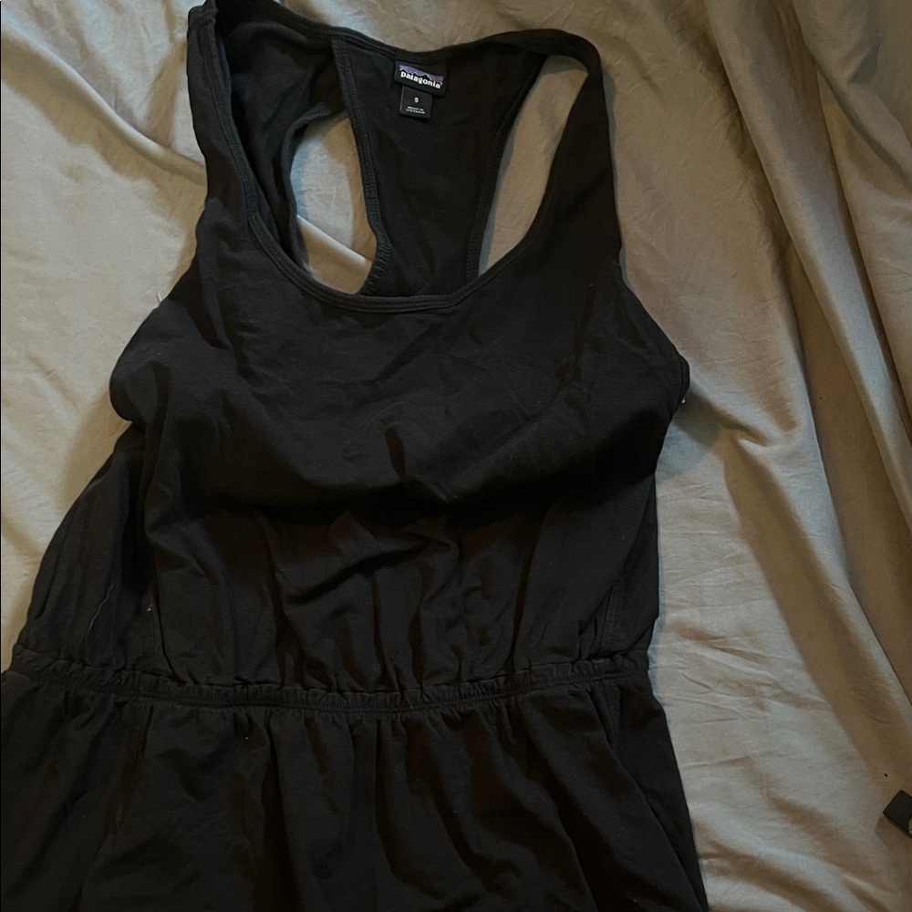 Black Sleeveless Dress